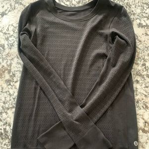 Swiftly Breathe Long Sleeve